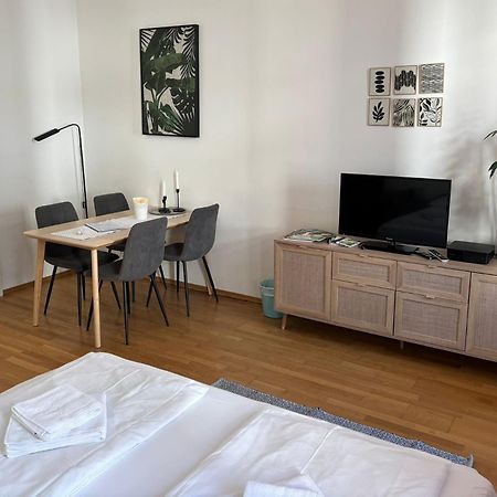 Casa Nostra - Helle Wohnung - Direkt Am Augarten Βιέννη Εξωτερικό φωτογραφία
